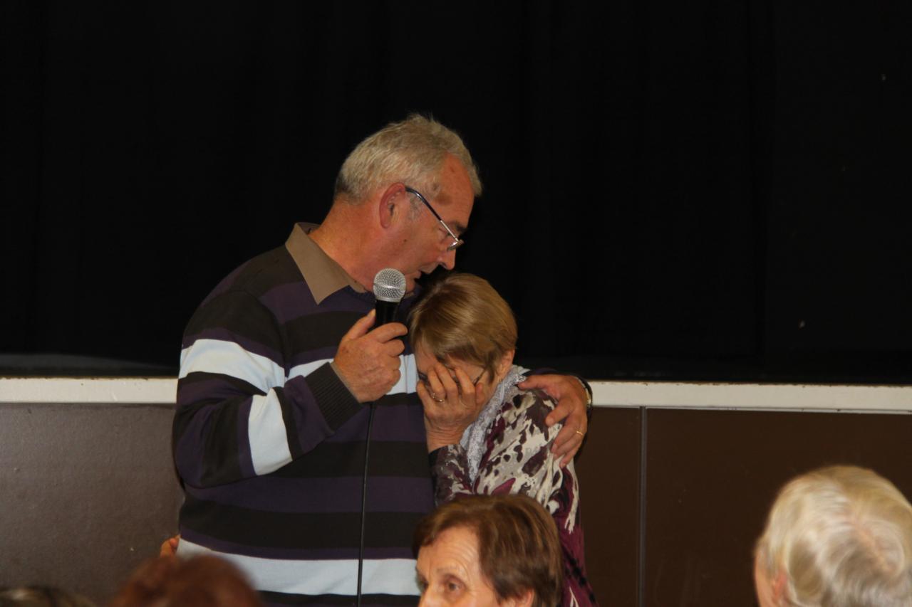 Olivier prend Guiguite son son aile