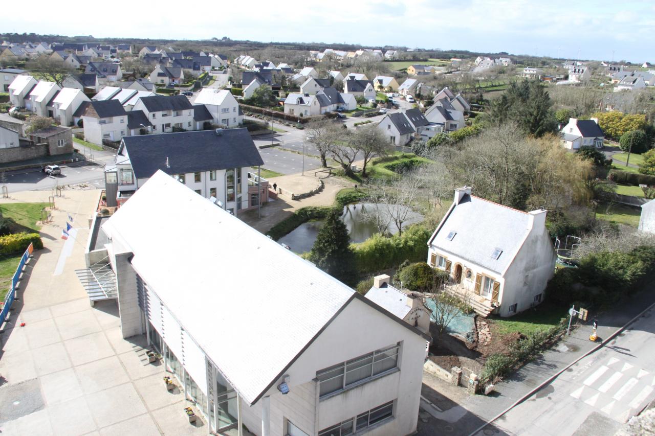 Vue sur l'étang de la mairie